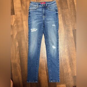 Guess distressed high rise skinny jeans size 25